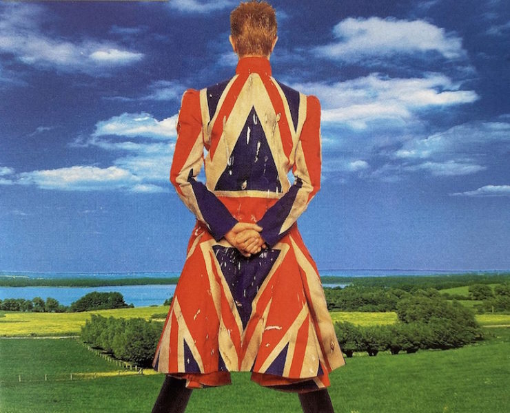 David Bowie Earthling review