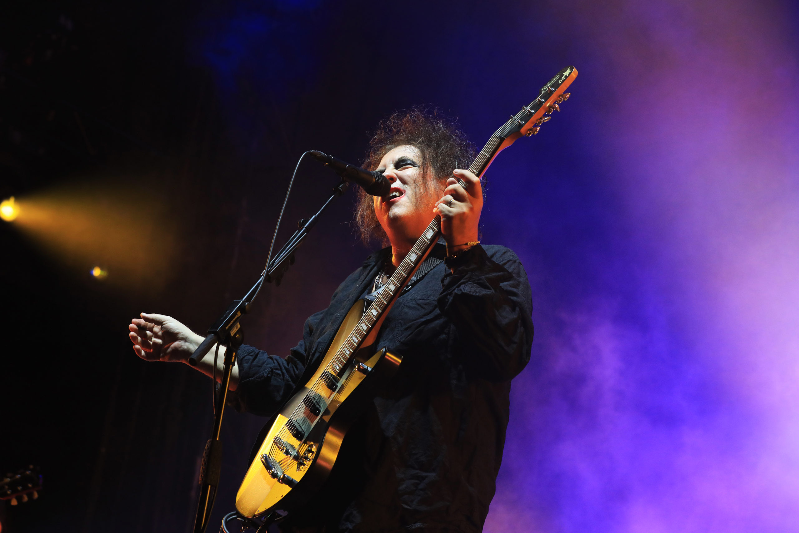 The Cure play Pasadena Daydream on Aug. 31, 2019