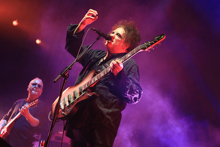 The Cure play Pasadena Daydream on Aug. 31, 2019