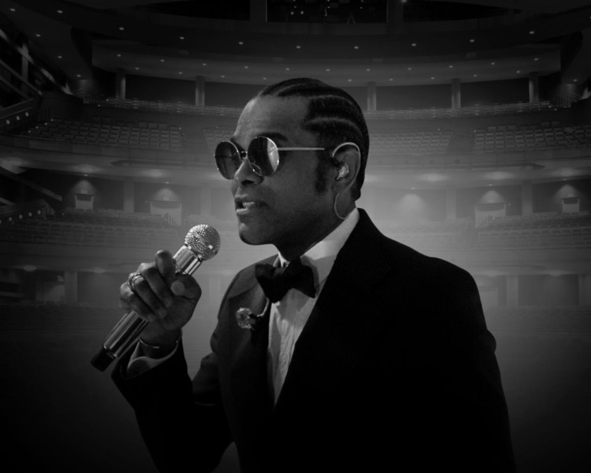 Maxwell announces "A Night at the Symphony" tour Treble