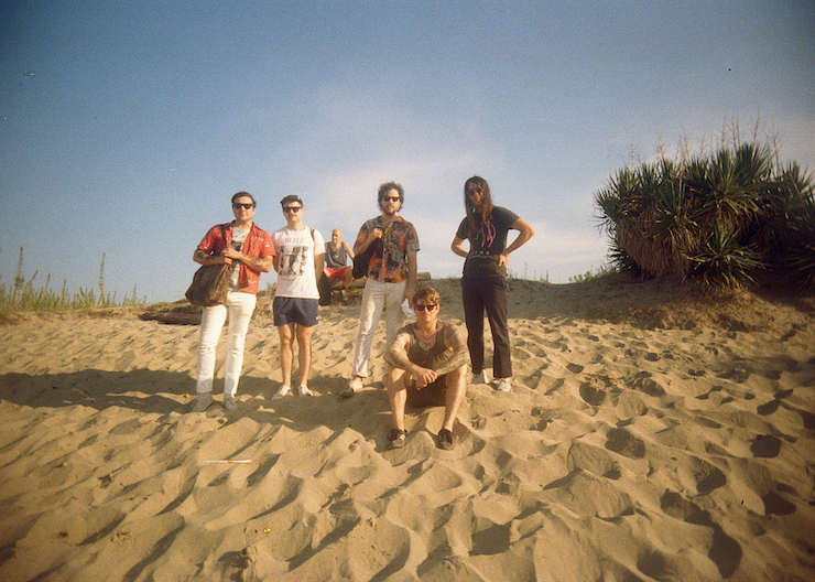 Osees Gong Experiment stream