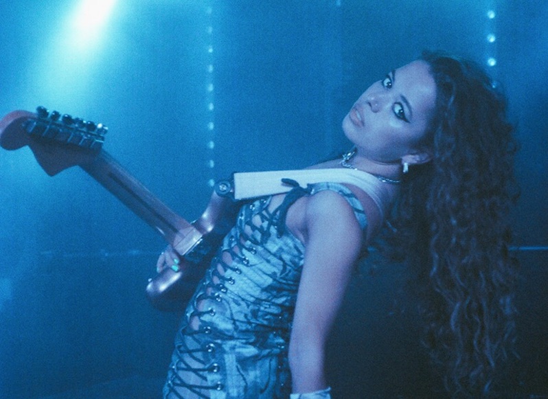 Nilufer Yanya tour dates