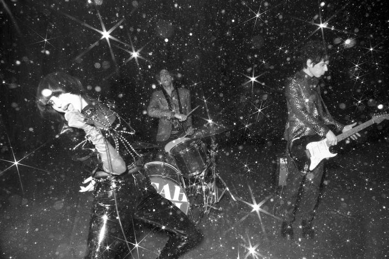 Yeah Yeah Yeahs live shows