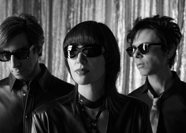 Yeah Yeah Yeahs tour