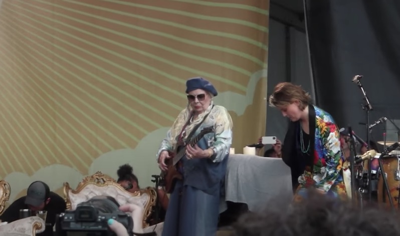 Joni Mitchell Newport Folk