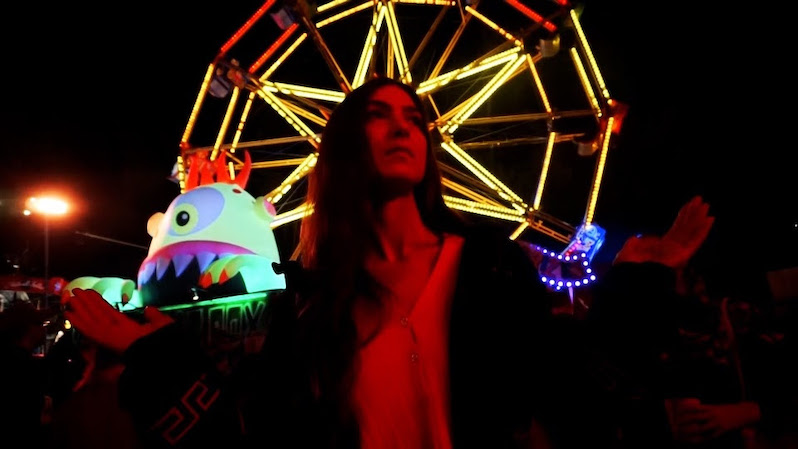 Weyes Blood For Hearts Aglow video