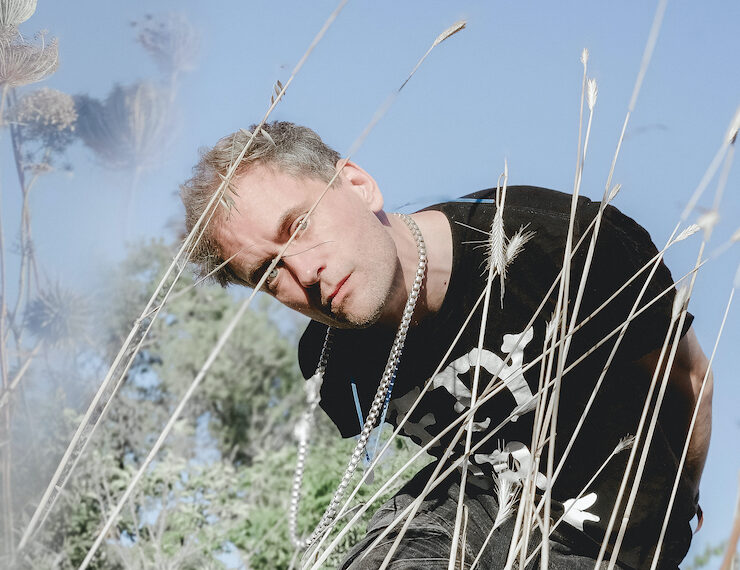 Alabaster dePlume