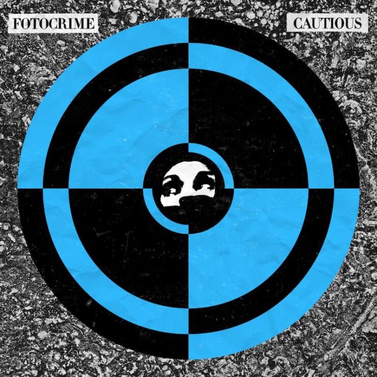 Fotocrime Cautious