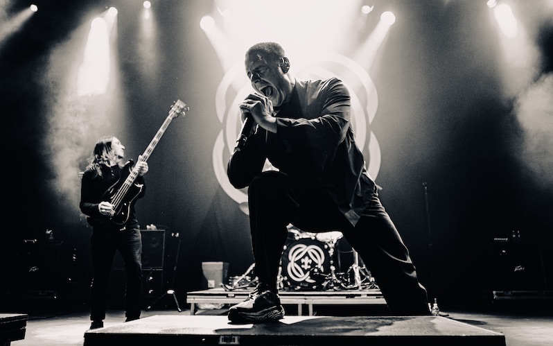 Deafheaven live