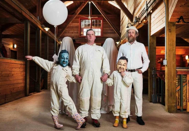 Modest Mouse announce new album, An Eraser and a Maze - Treble